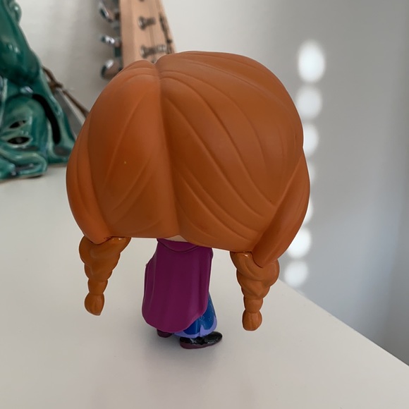 Anna funko pop - Picture 2 of 7